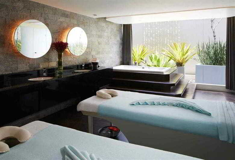 Hotel Baraquda Pattaya Mgallery