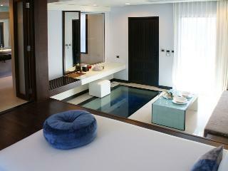 Hotel Z Through By The Zign