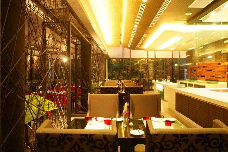 Hotel Z Through By The Zign