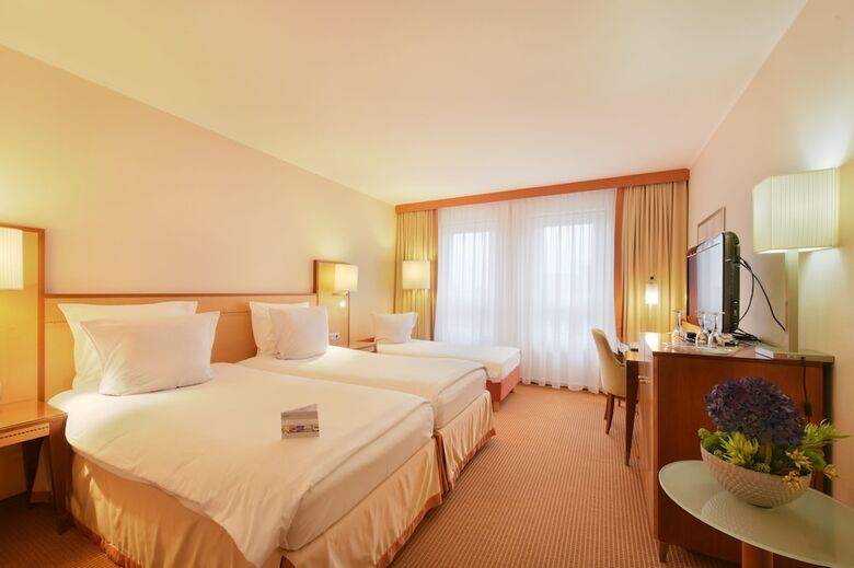 Achat Plaza Hotel Karlsruhe