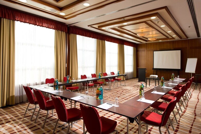 Achat Plaza Hotel Karlsruhe