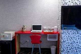 Diary Of Taipei Hotel - Ximen Station