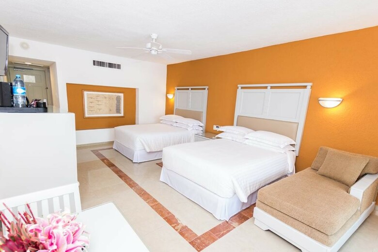 Hotel Occidental Costa Canc�n