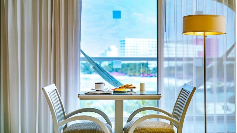 Hotel Occidental Costa Canc�n