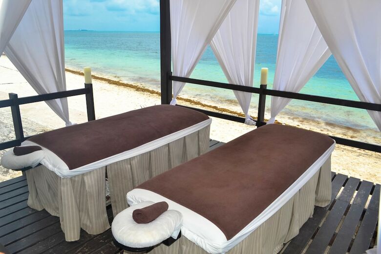 Hotel Dos Playas Faranda Cancun