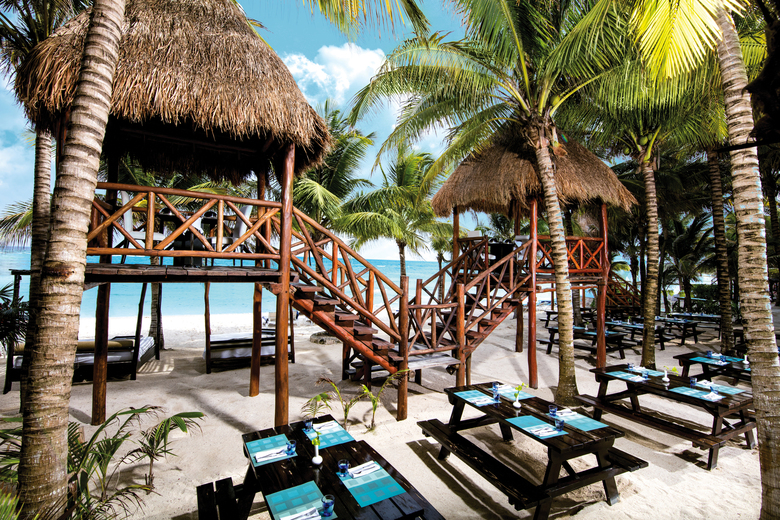 Hotel Boutique El Dorado Seaside Suites