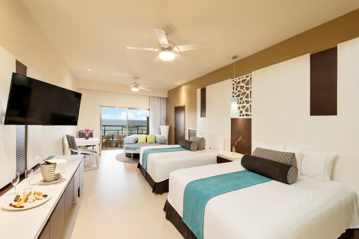Hotel Boutique El Dorado Seaside Suites