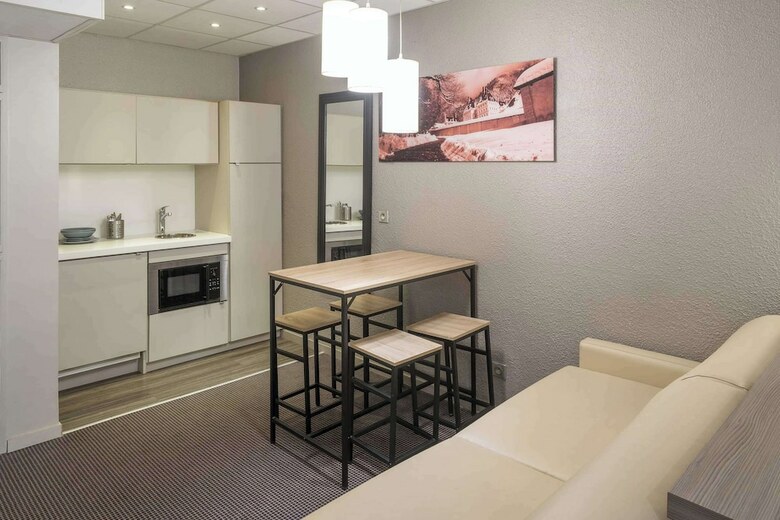 Hotel Kyriad Voiron Chartreuse