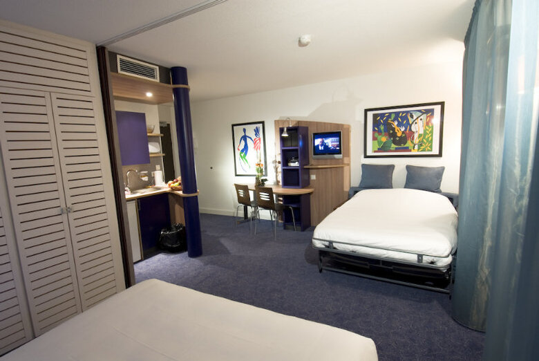 Hotel Suite Home Saran