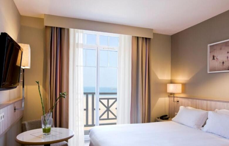 Hotel Antinea
