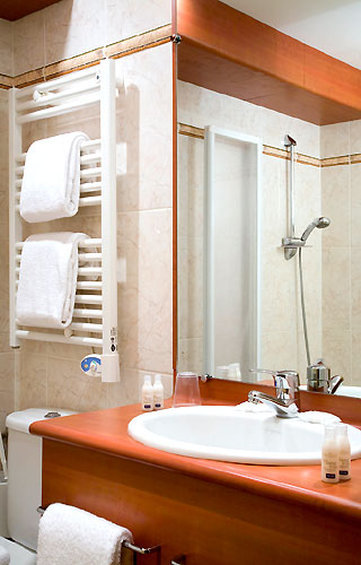 Hotel Kyriad - Tours - Saint Pierre