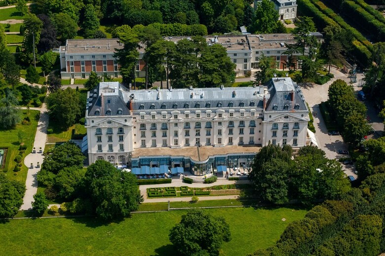 Hotel Trianon Palace Versailles