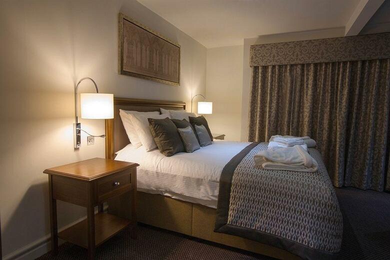 Hotel Bailbrook House