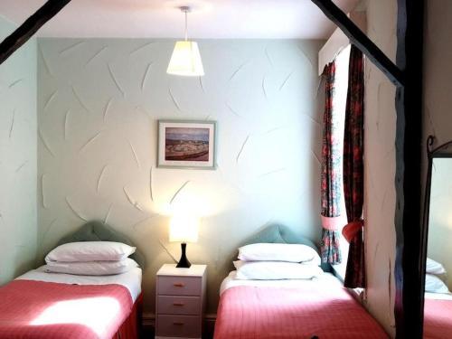 The New Osterley Hotel