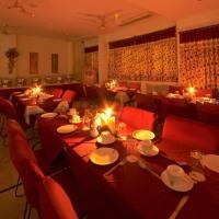 Hotel Sarang Palace