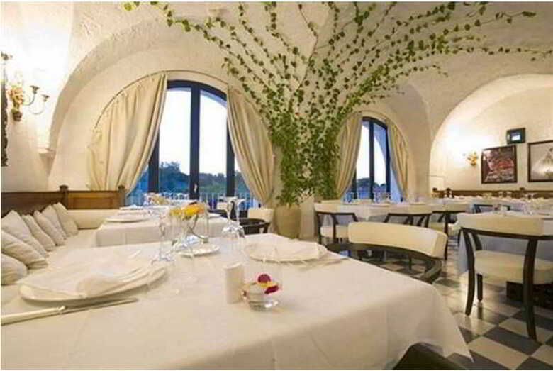Hotel Masseria Torre Maizza