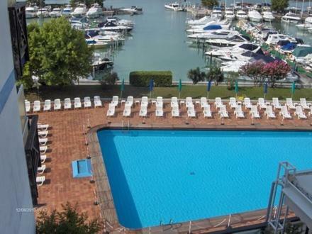 Hotel Marina Uno