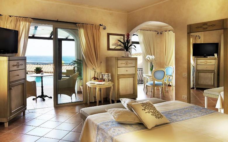 Hotel Colonna Resort