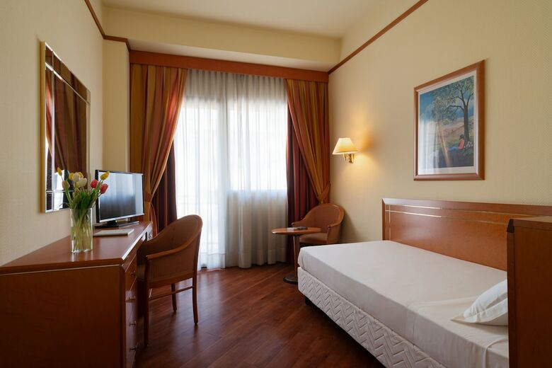 Hotel Mercure Delfino Taranto