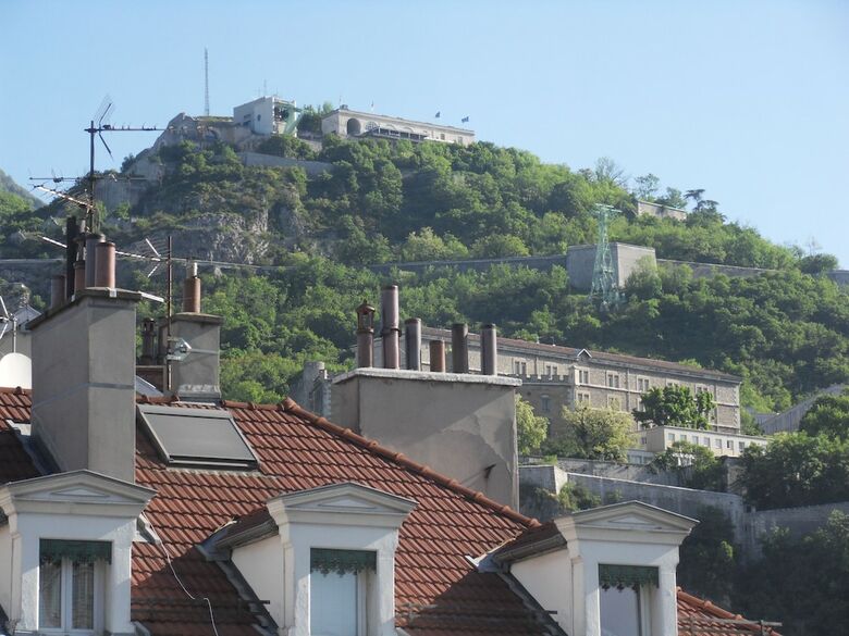 Hotel Ibis Styles Grenoble Centre Gare