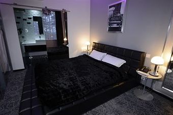 Hotel Art H�tel Rochecorbon