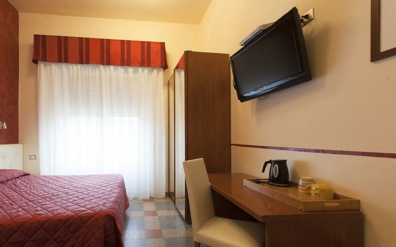 Hotel Ester