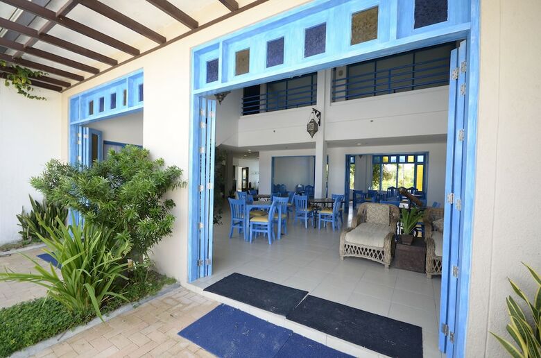 Hotel Microtel By Wyndham Puerto Princesa