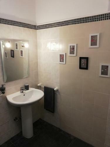 Bed & Breakfast Aloi Rooms