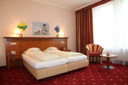 Alexandra Hotel