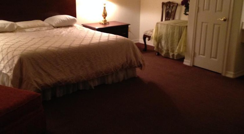 Motel Nel Inn And Suites