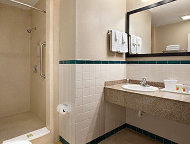 Hotel Super 8 Mcallen/downtown