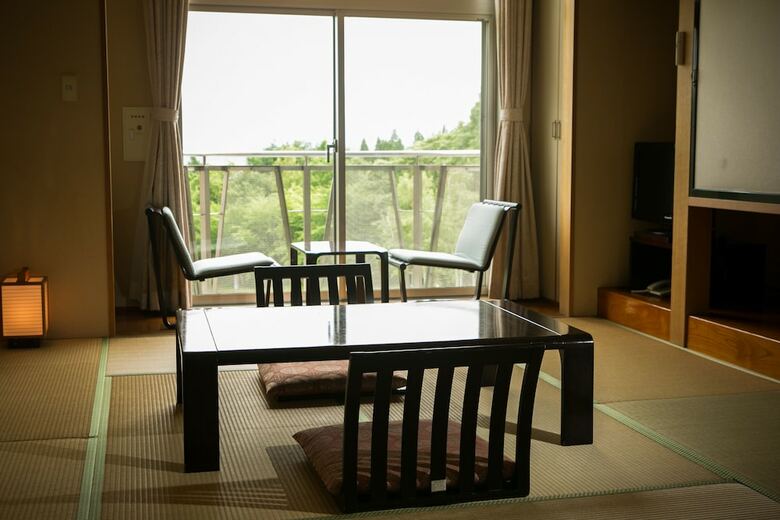 Hotel Inawashiro Shikinosato