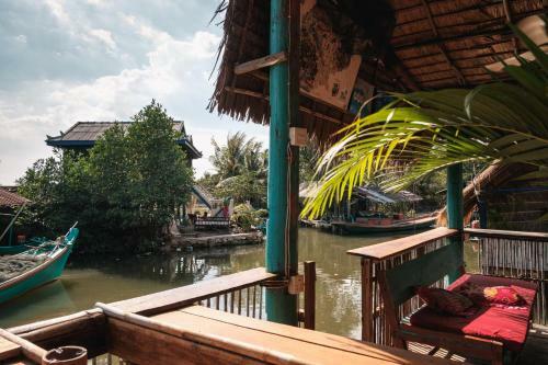 Hostal Man'groove Guesthouse