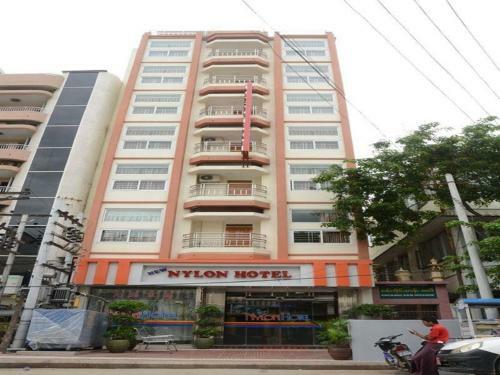 Nylon Hotel