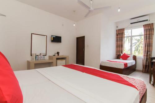 Sea Shine Beach Hotel