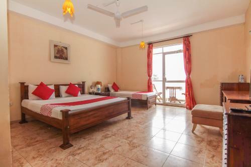 Sea Shine Beach Hotel