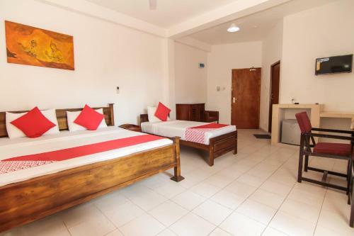 Sea Shine Beach Hotel