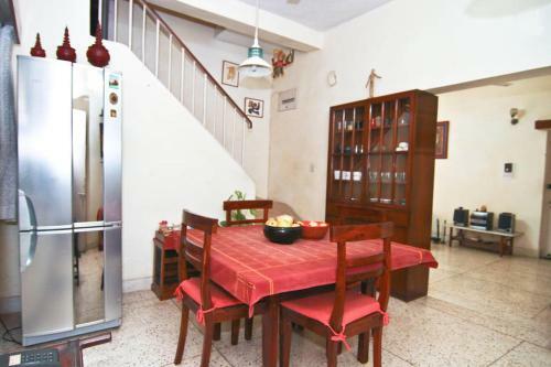 Hostal Alaknanda House