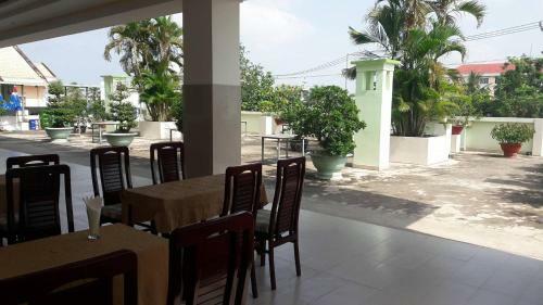 Nhat Ha 1 Hotel