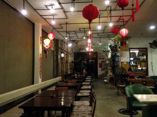 Hostal Funny House (apart & Inn)
