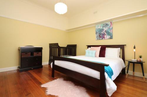 Pearson And Smith Brunswick - Rejuvenate Stays