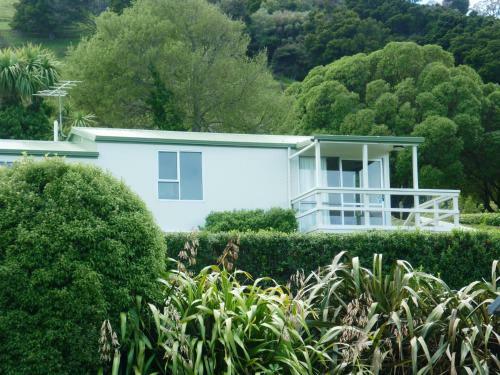 Akaroa Top 10 Holiday Park