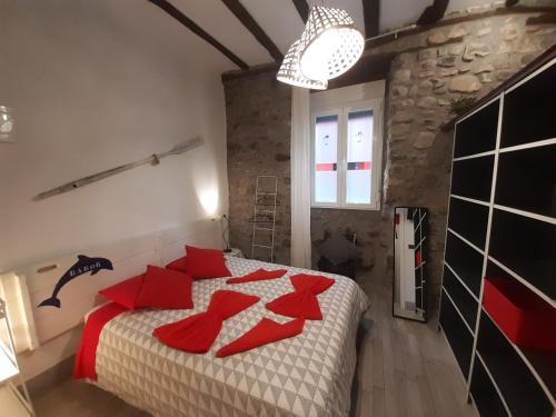 Andra Mari Apartamentu Turistikoak