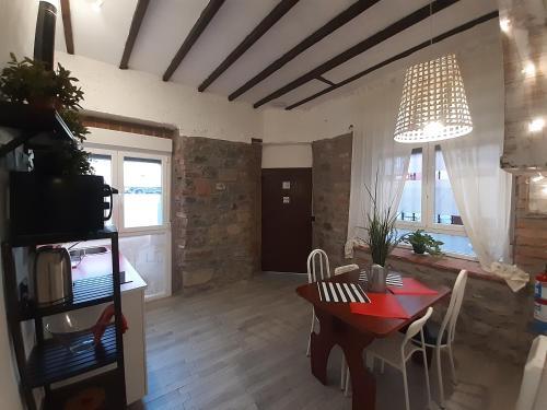 Andra Mari Apartamentu Turistikoak