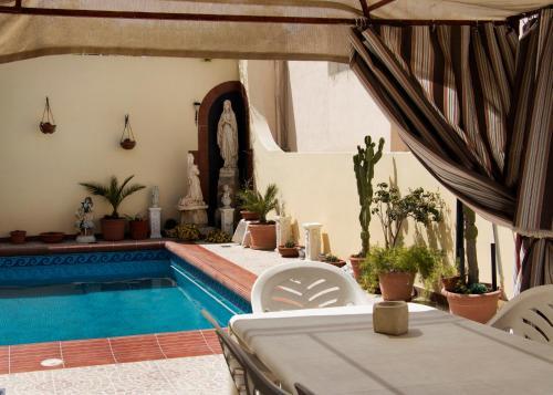 Madonnina Homestay