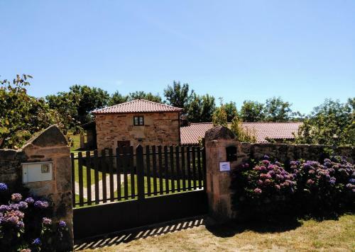 Albergue Tur�stico Trasfontao