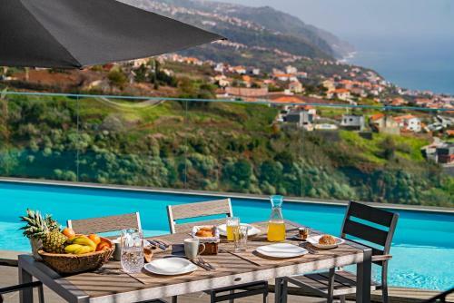 Villa Clementina | Cliffs&ocean | Heated Pool
