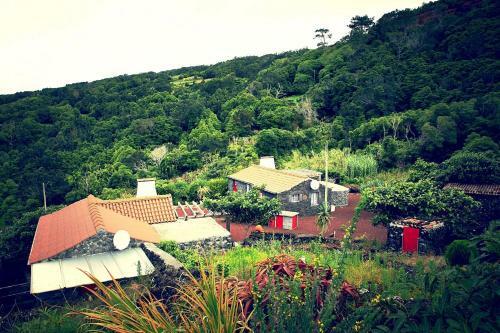 Hostal Aldeia Dos Caldeir�es