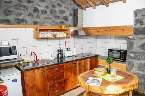 Hostal Aldeia Dos Caldeir�es
