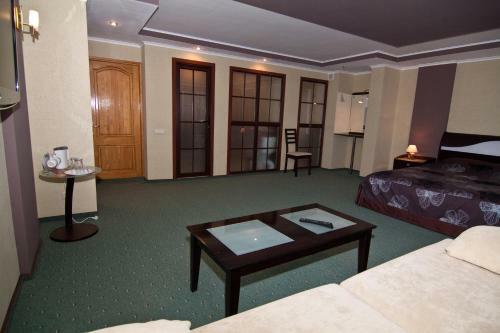 Zul Hotel